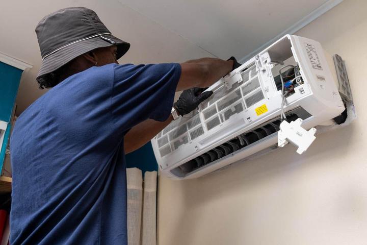 Nous étudions vos besoins et vous apportons les solutions convenables